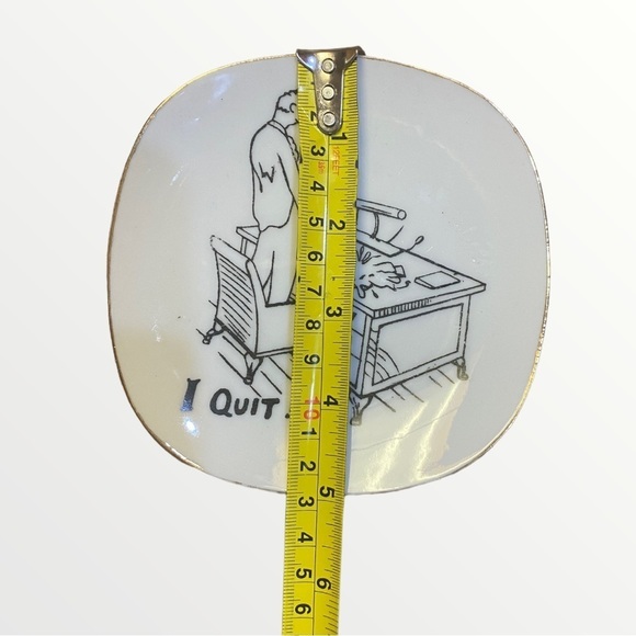 𝅺VINTAGE | "I Quit" Cartoon 5" Plate Made In Japan (SC) - Picture 4 of 4